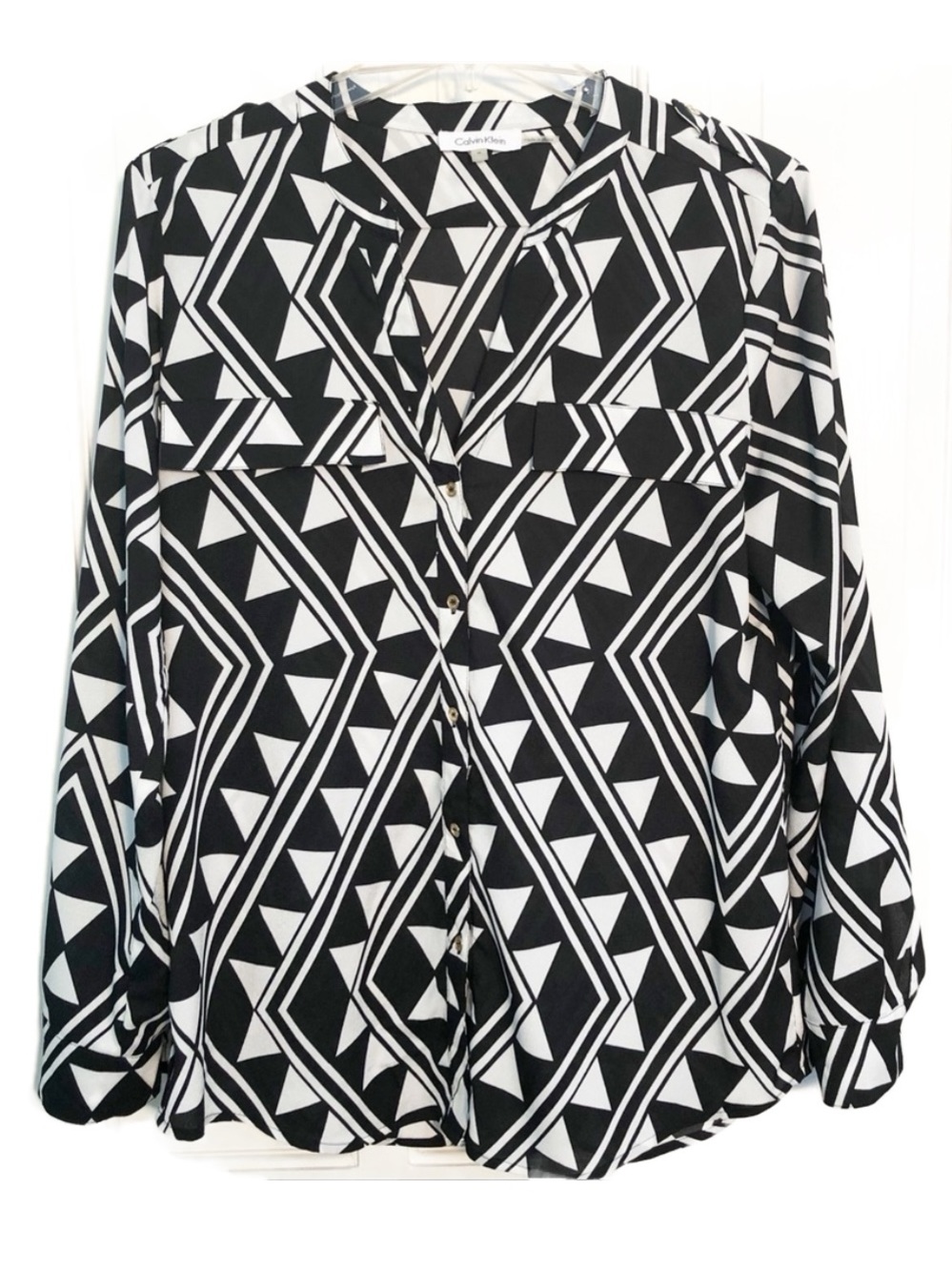 Calvin Klein Geometric Design Adjustable Long Sleeve Button Front V-neck Blouse